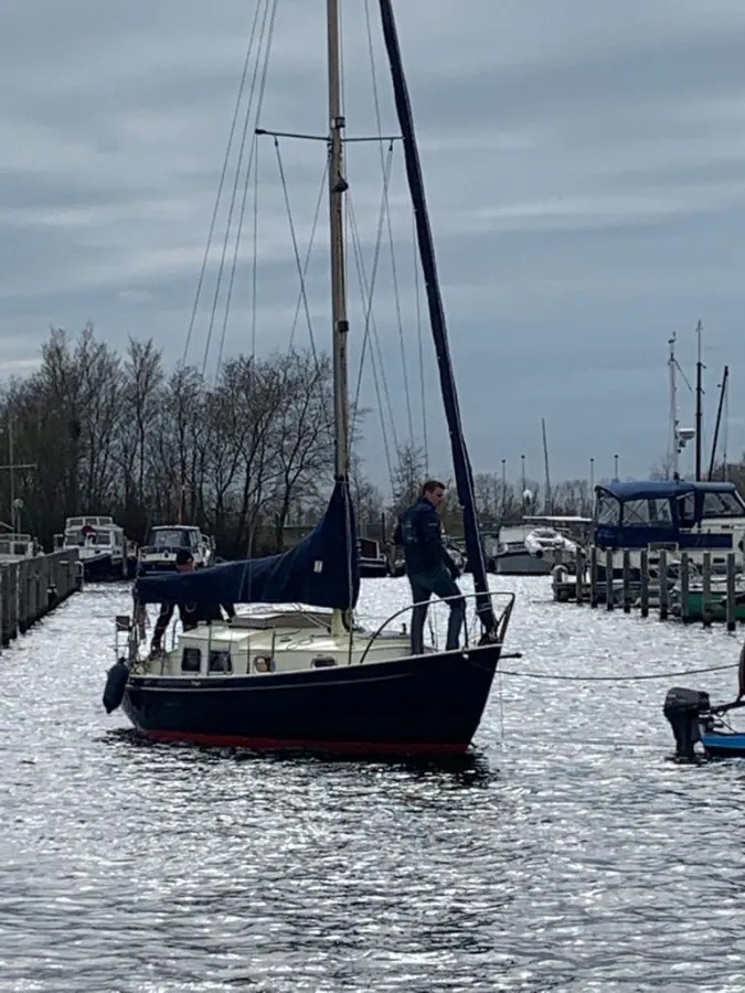 Steel Sailboat Gillessen Kajuitzeilboot