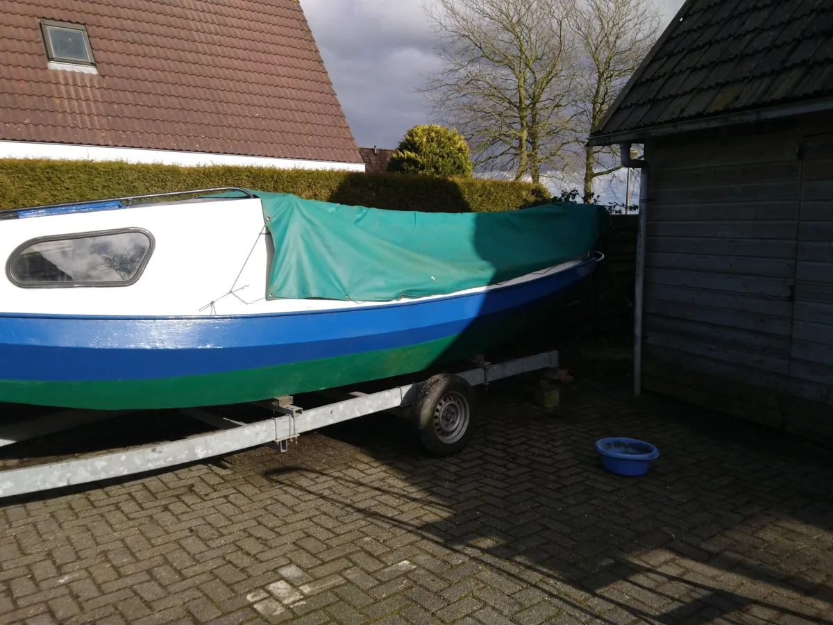 Steel Sloop Kajuitvlet 600