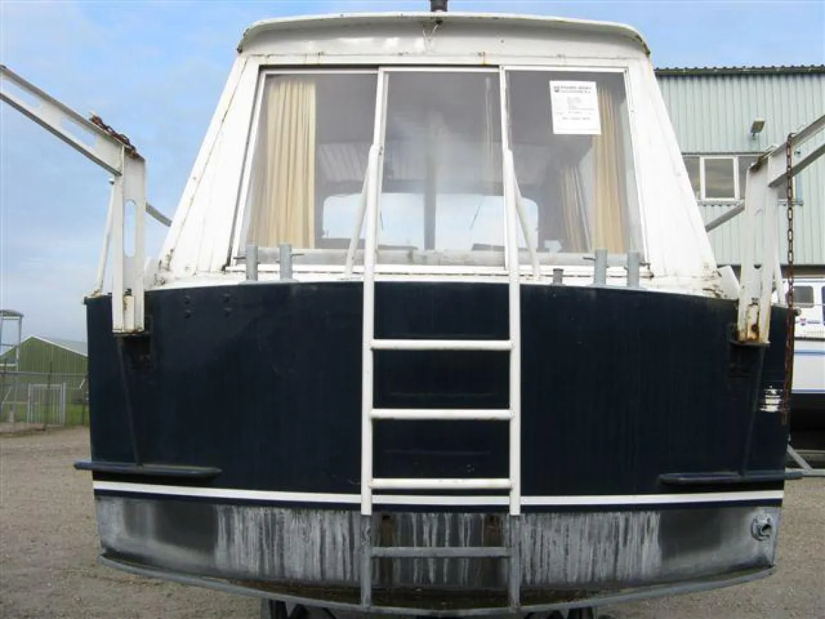 Steel Motorboat Eista Werf Kruiser