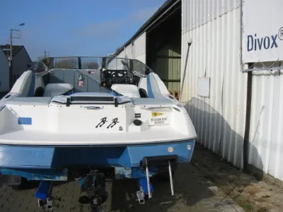 Polyester Speedboot Bayliner 2072 Capri Foto 3