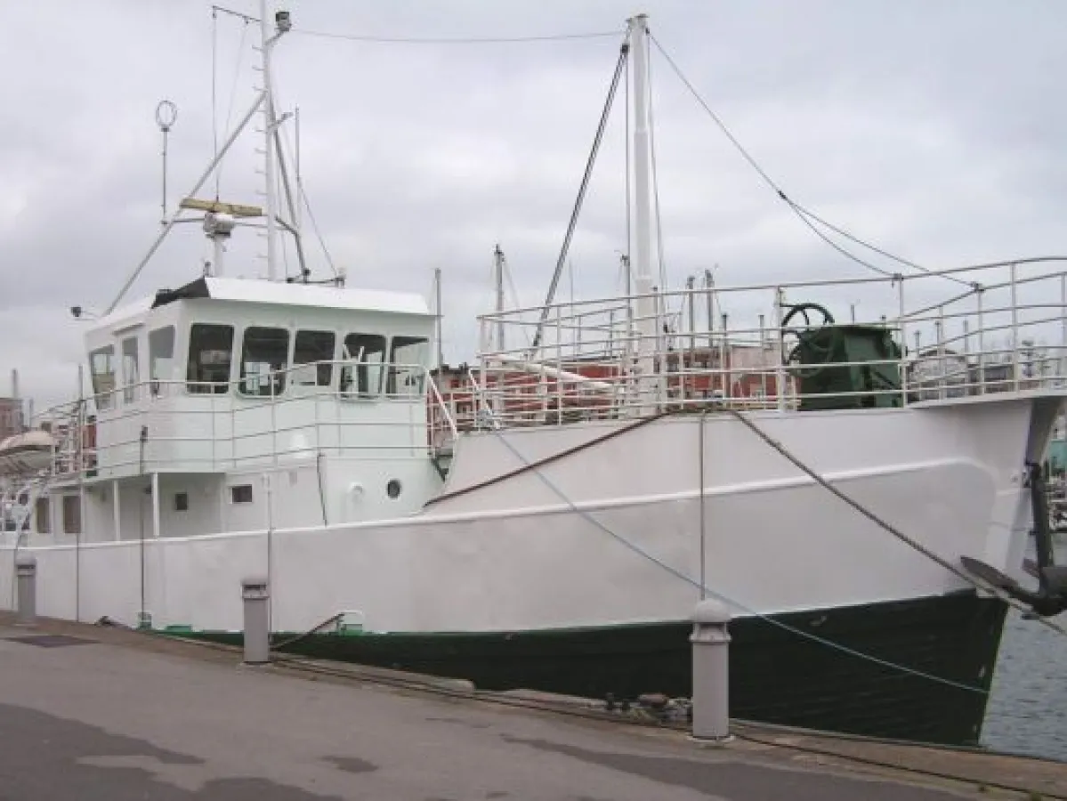 Wood Workboat Classic Trawler 