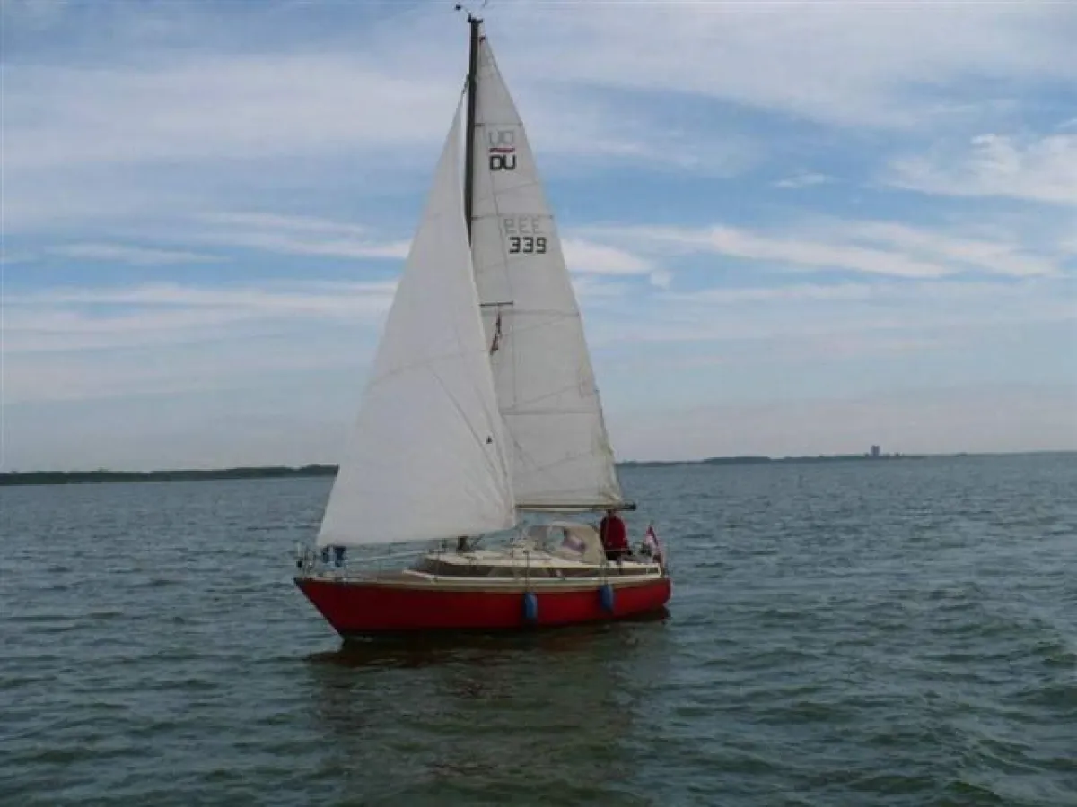 Polyester Sailboat Dehler Duetta