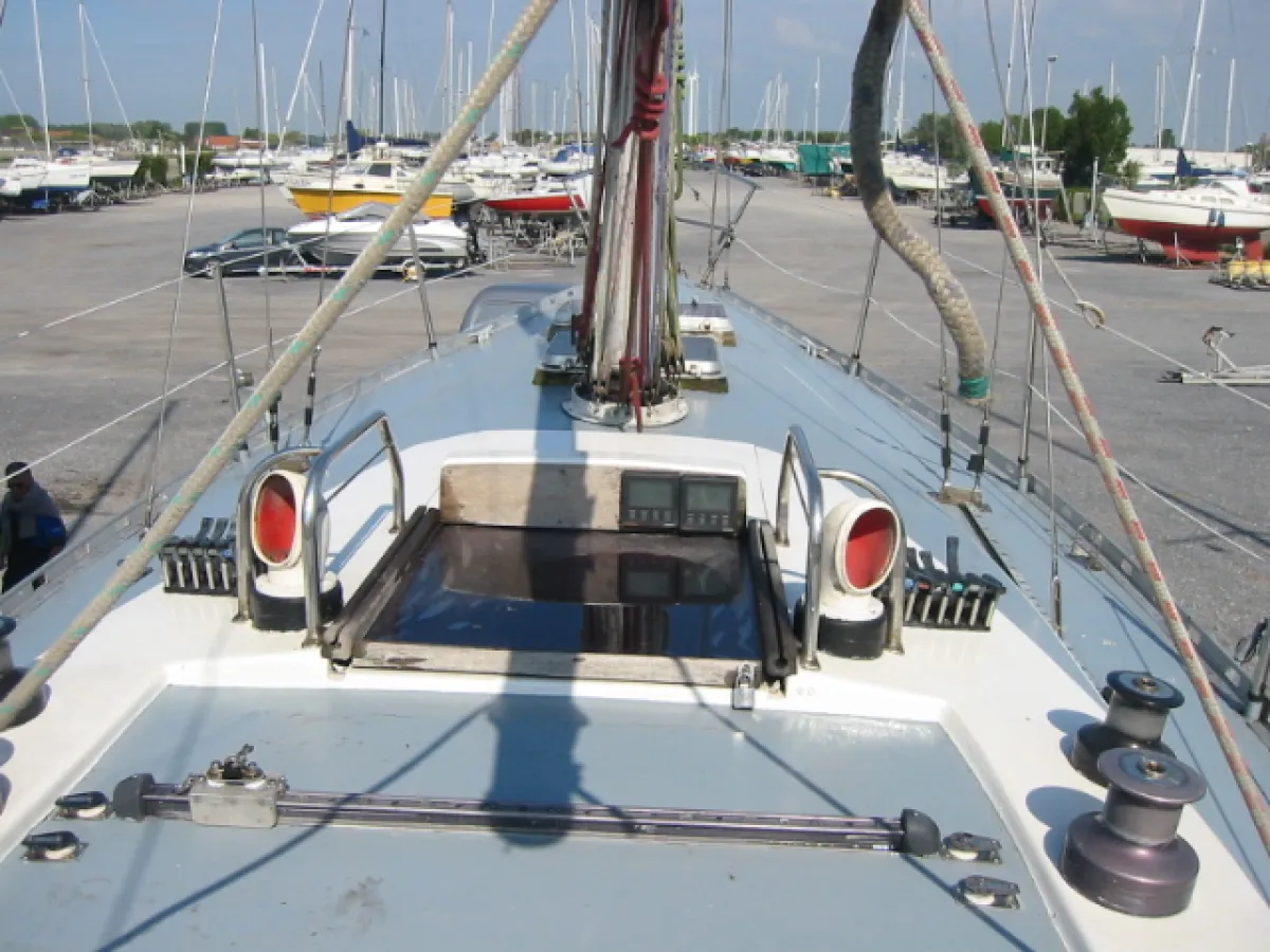 Polyester Sailboat Heritage USA