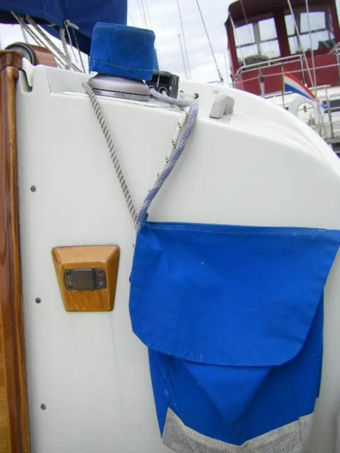 Polyester Sailboat Spirit 28