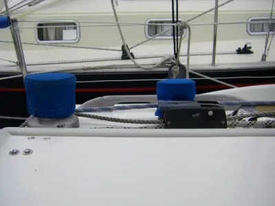 Polyester Sailboat Spirit 28 Photo 5