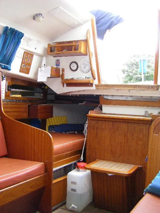 Polyester Sailboat Spirit 28