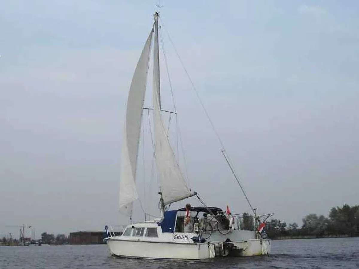 Polyester Sailboat Catalac 8