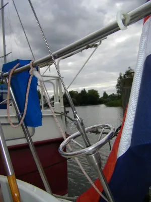 Polyester Sailboat Spirit 28 Photo 44