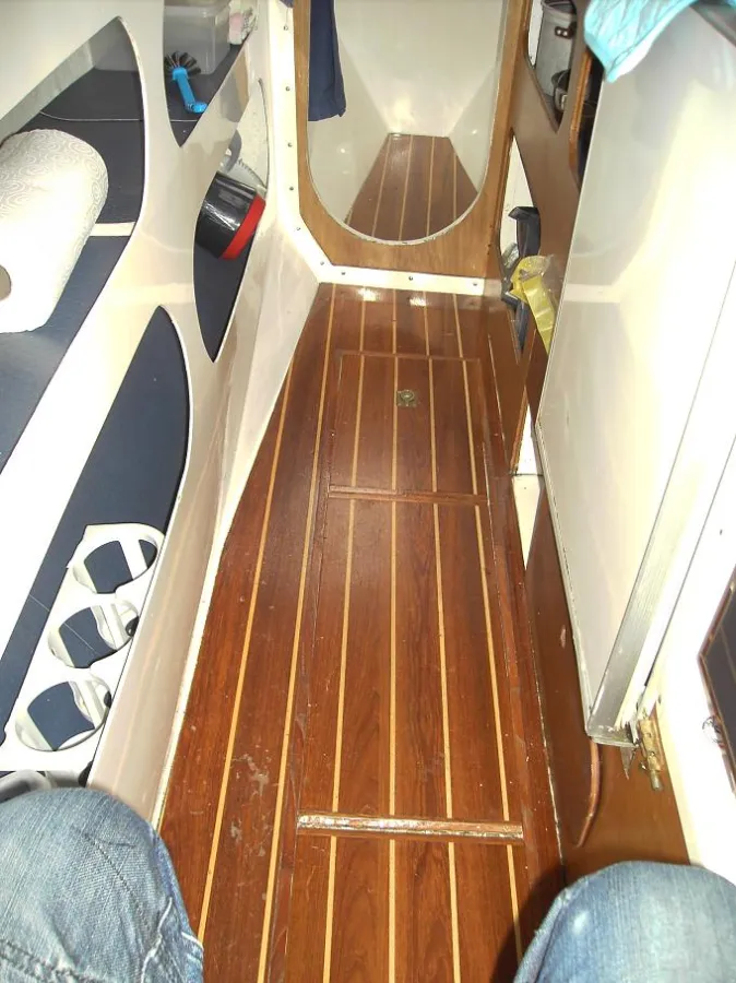 Polyester Sailboat Catalac 8