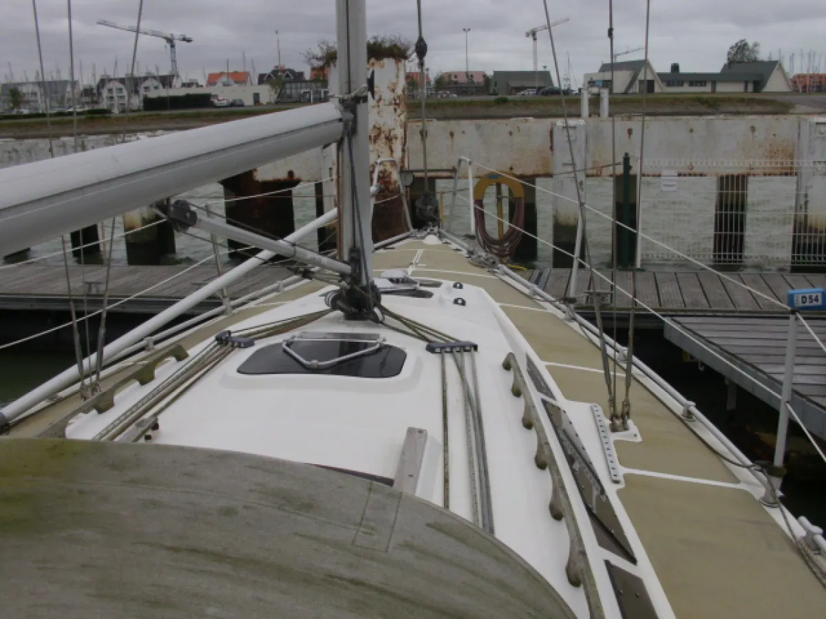 Polyester Sailboat Etap 30