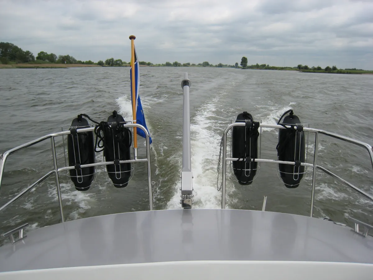 Polyester Motorboat Nieland Boxer 39 HYBRIDE