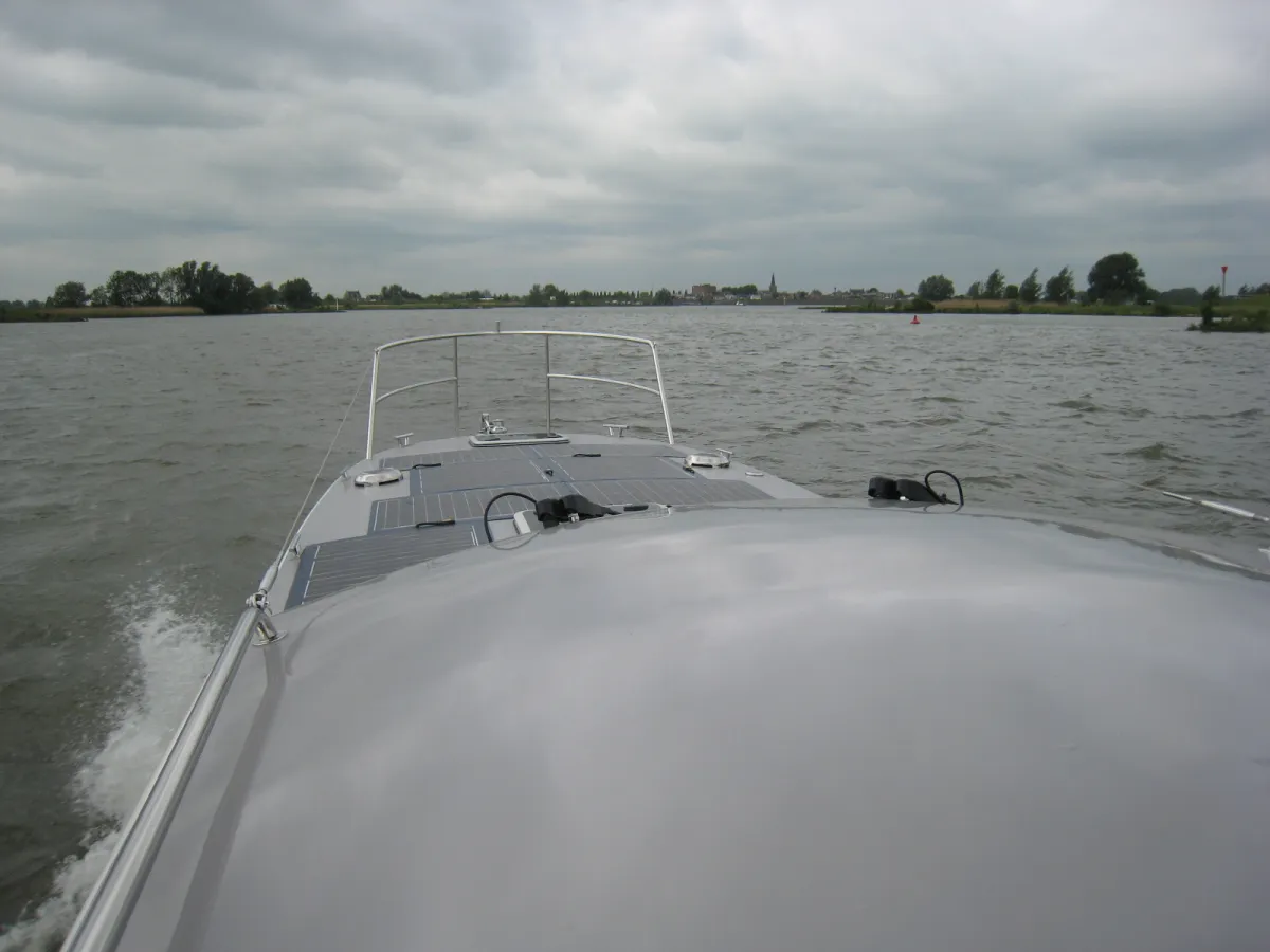 Polyester Motorboat Nieland Boxer 39 HYBRIDE