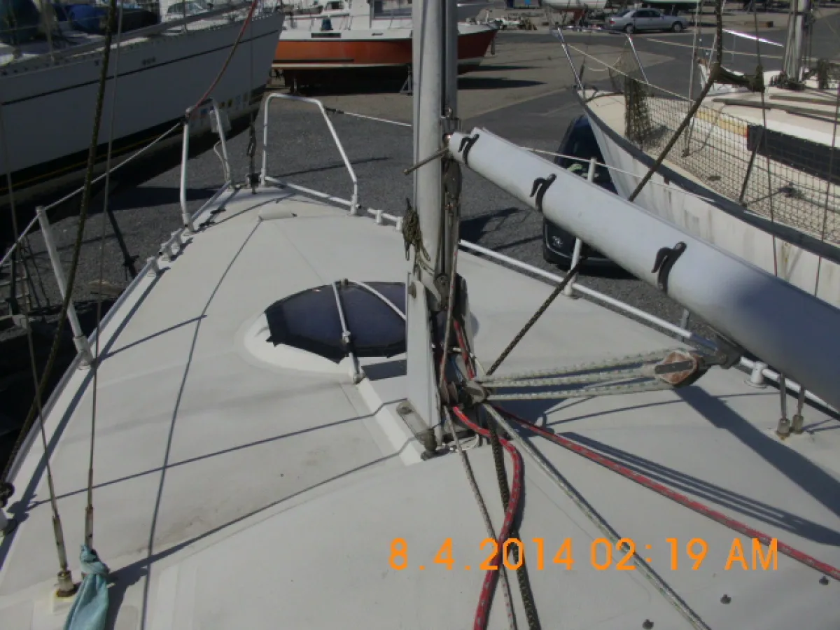 Polyester Sailboat Etap 22