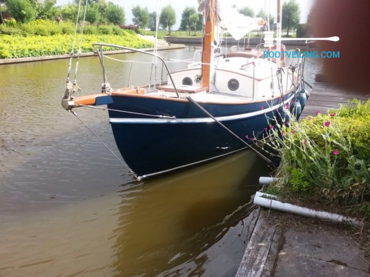 Steel Sailboat Noorse Kotter Spitsgatter 26