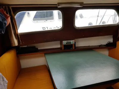 Polyester Budgetboat Cabin sailboat Dompkruiser Photo 13