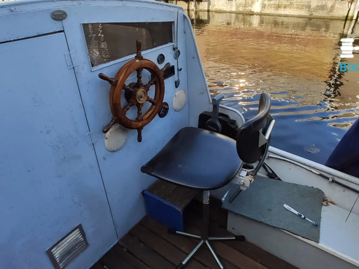 Steel Open motorboot Motorboat 20