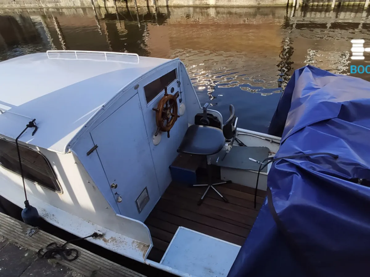 Steel Open motorboot Motorboat 20