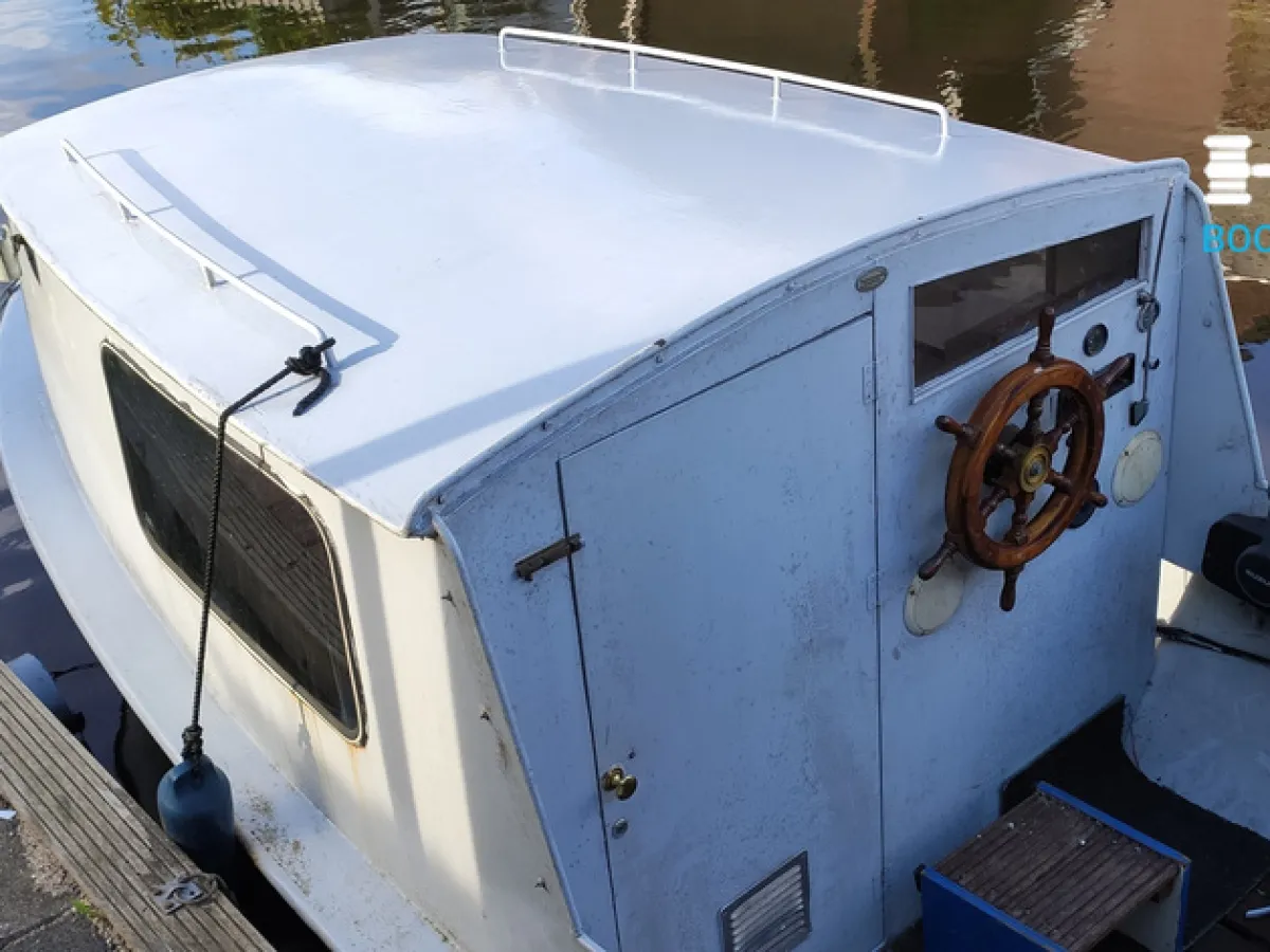 Steel Open motorboot Motorboat 20