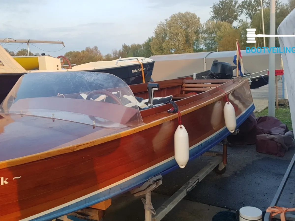 Wood Speedboat Woodstock Riva Retro