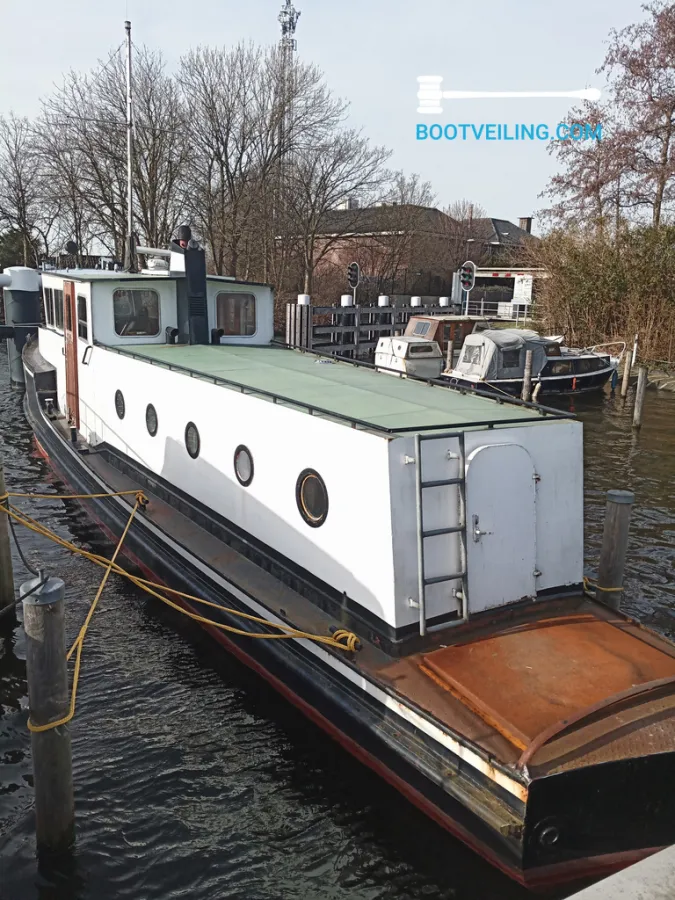 Steel Motorboat Houseboat 57 (Varend)