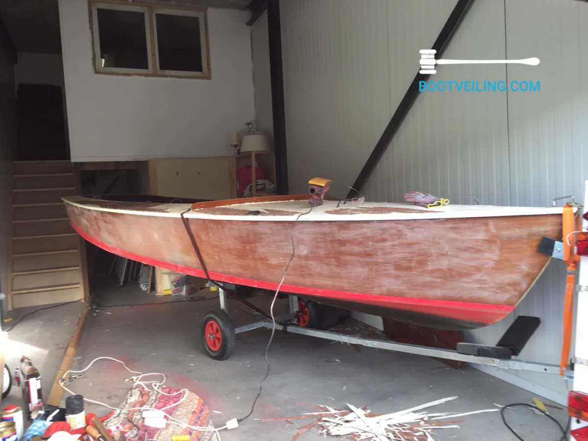 Wood Open zeilboot Schakel 16