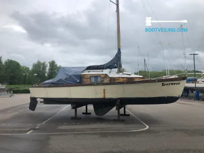 Wood Budgetboat Cabin sailboat 30 Photo 1