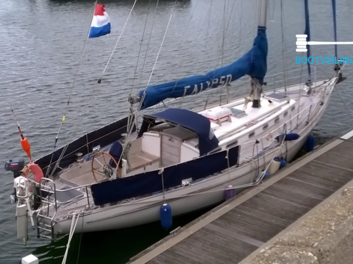 Polyester Sailboat Frans Maas Hawk 42