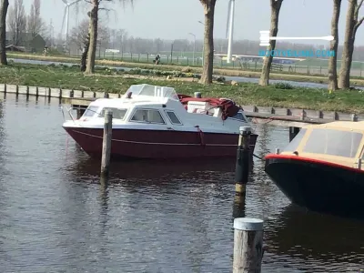 Motorboat 600 AK Cabriolet