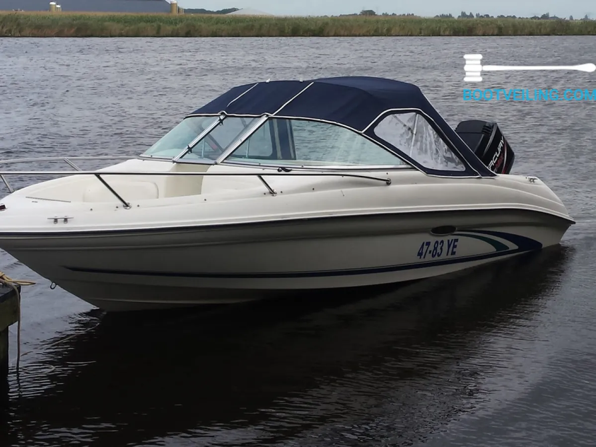 Polyester Speedboat Sea Ray 180