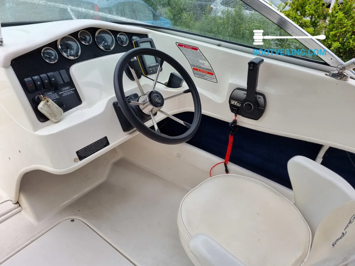 Polyester Speedboat Sea Ray 180