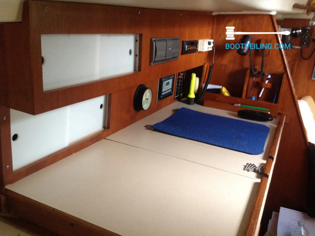 Polyester Sailboat Morgan 41