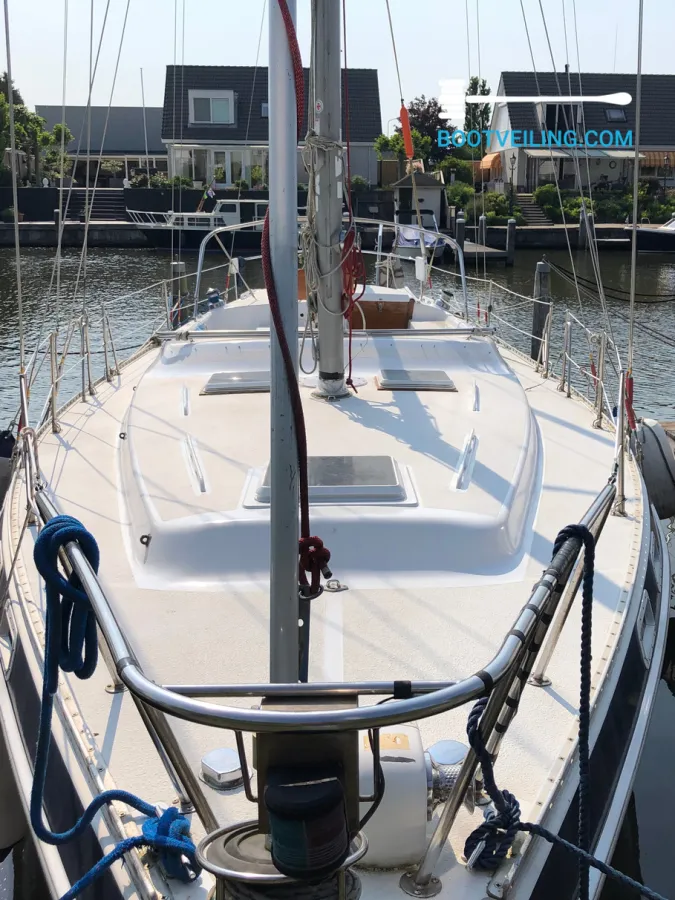 Polyester Sailboat Morgan 41