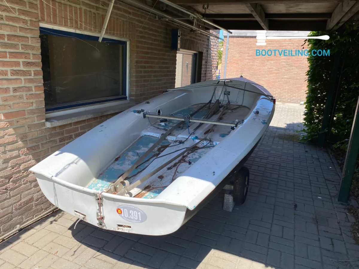 Polyester Open zeilboot Gouteron Simoun 4.85