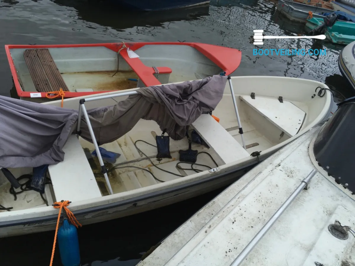 Polyester Budgetboat Tehri Grachtenboot