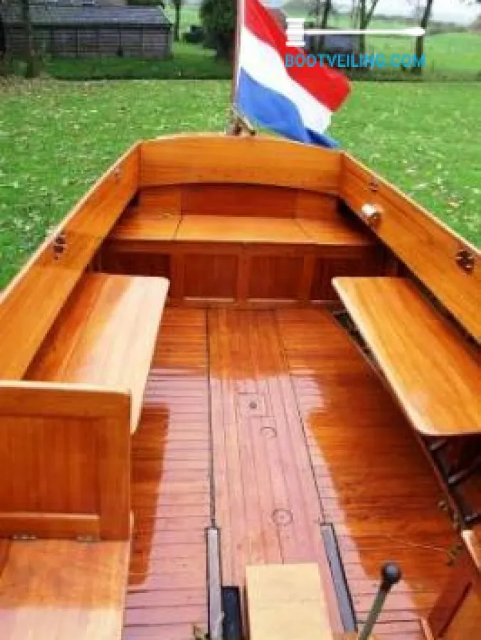 Wood Motorboat Pettersson Salonboot