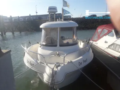 Polyester Motorboat Quicksilver Pilothouse Photo 4