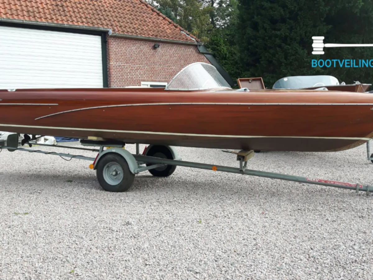 Wood Speedboat Schneider Monsun