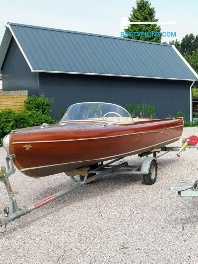 Wood Speedboat Schneider Monsun