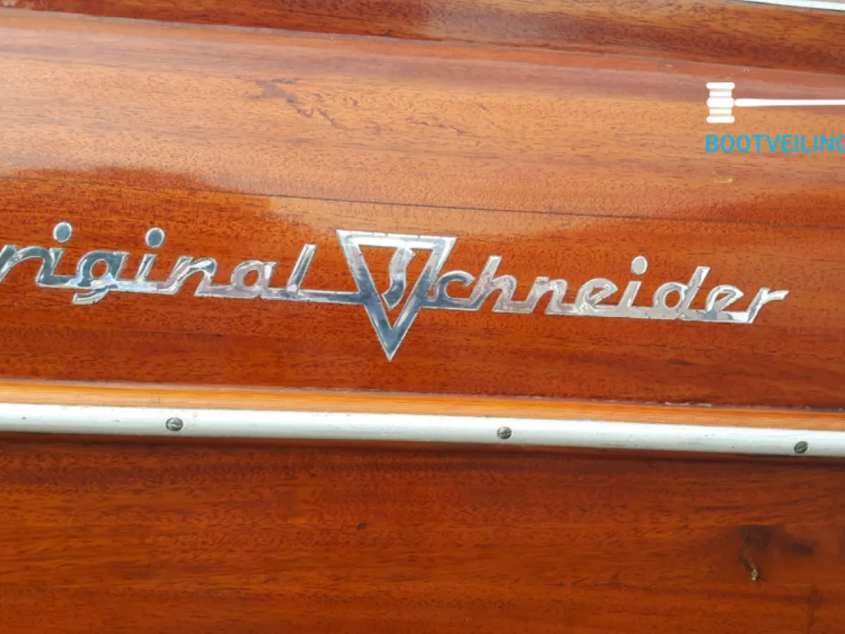 Wood Speedboat Schneider Monsun