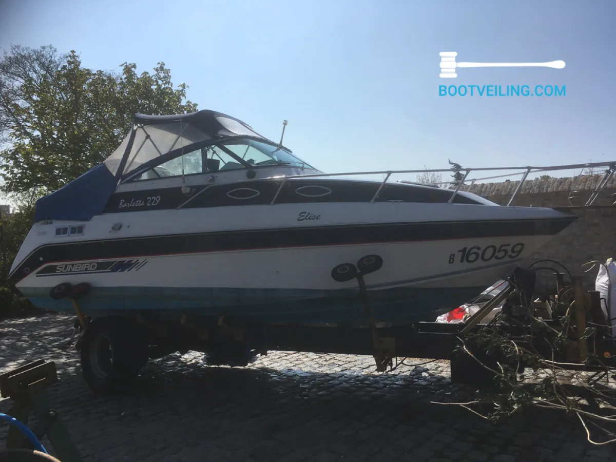 Polyester Speedboat Sunbird Barletta 229