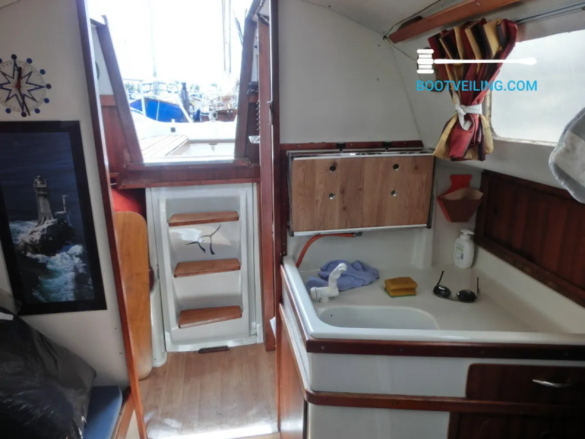 Polyester Sailboat Kievit 820