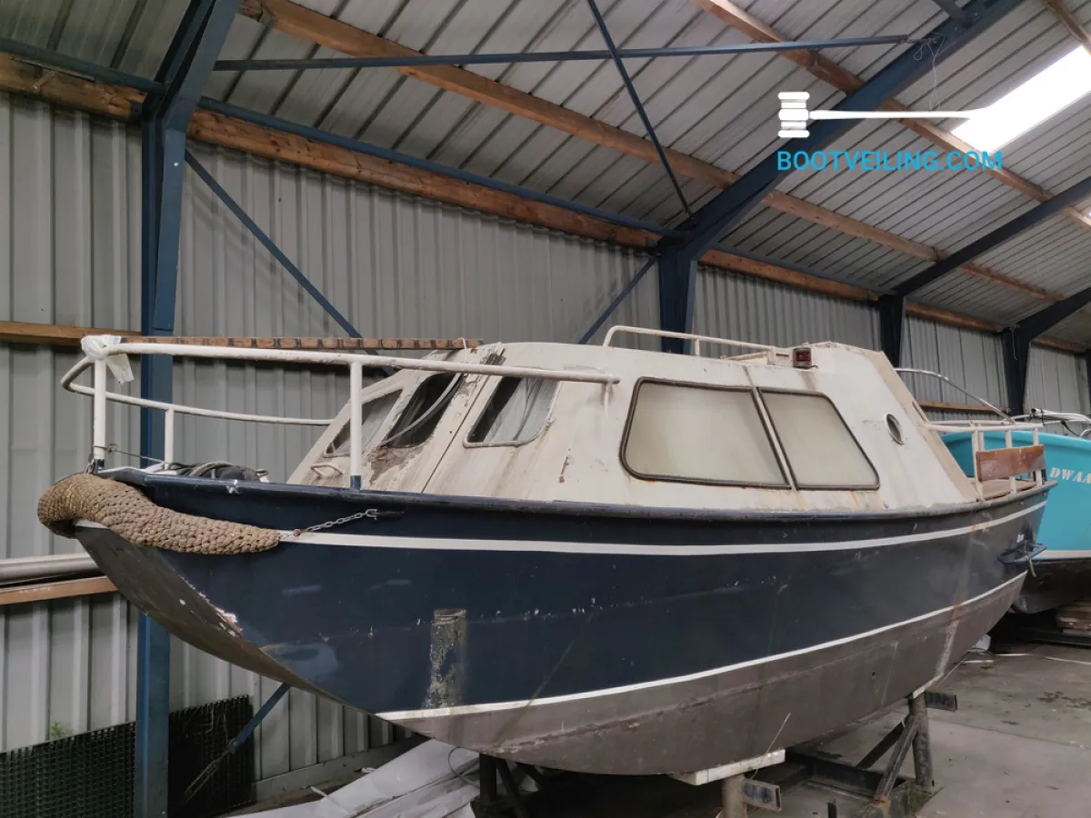 Steel Motorboat Doerak 650