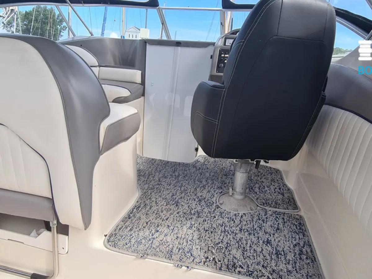 Polyester Speedboat Bayliner 2855 Ciera Sunbridge