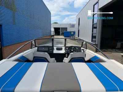 Polyester Speedboat Glastron Sierra 177g Photo 20