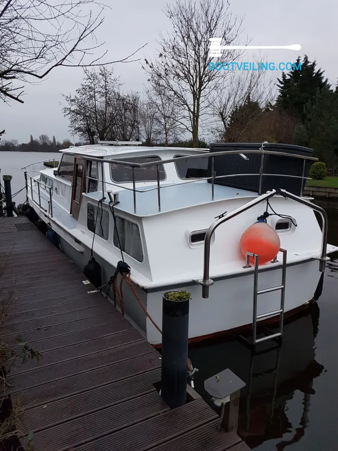 Steel Motorboat De Boer Old Dutch 33