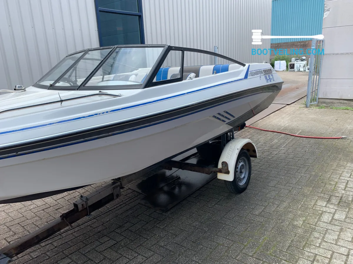 Polyester Speedboat Glastron Sierra 177g