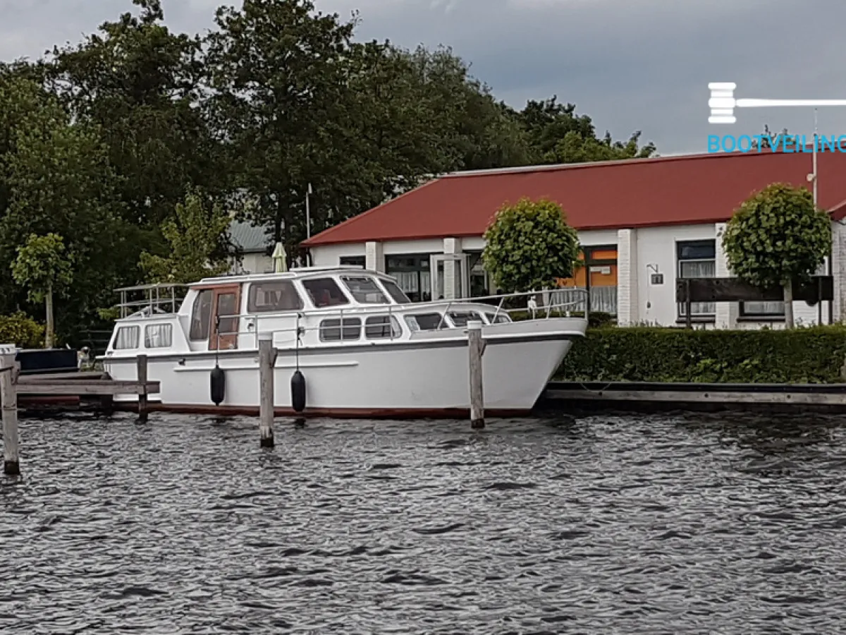 Steel Motorboat De Boer Old Dutch 33