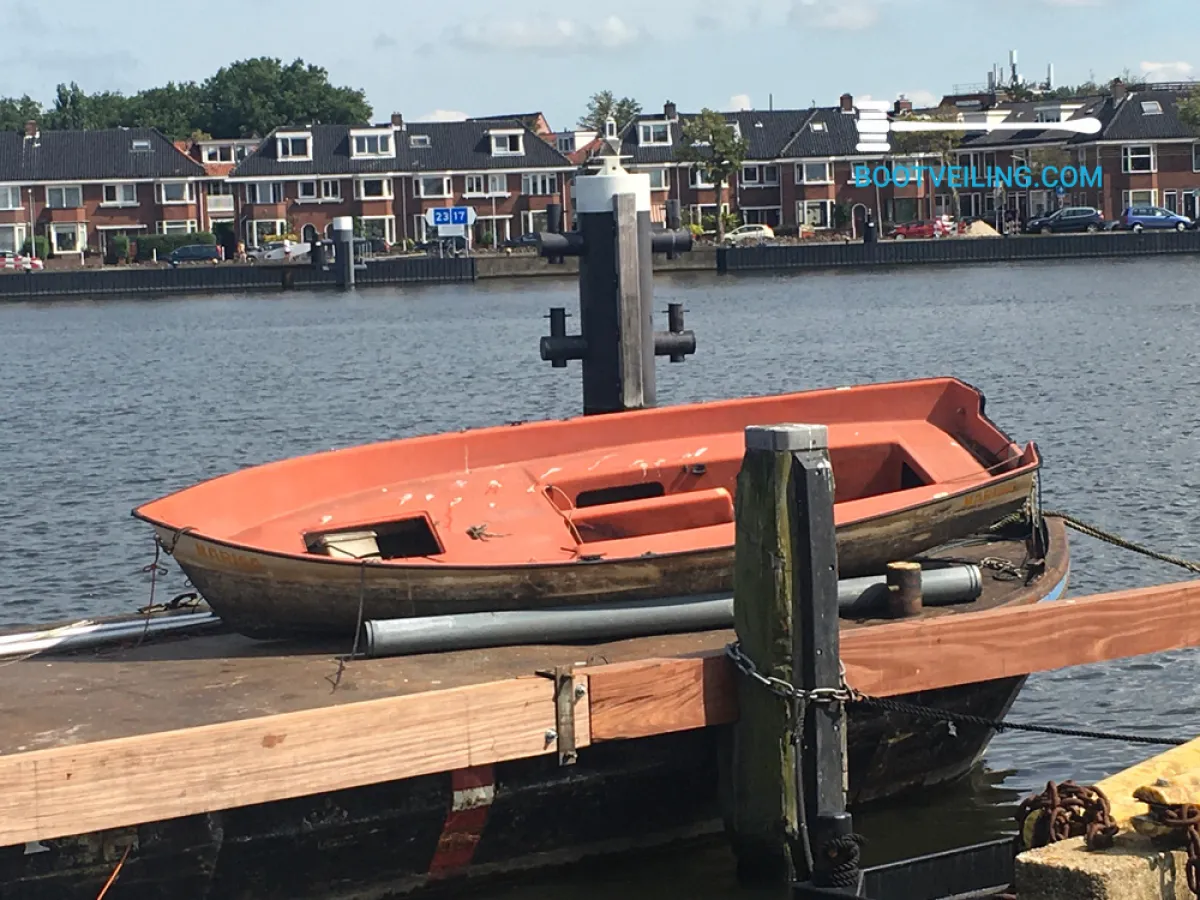 Steel Budgetboat Grachtenboot Scouting