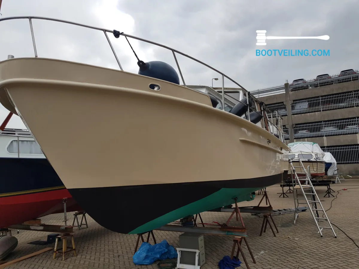 Steel Motorboat De Boer Old Dutch 33