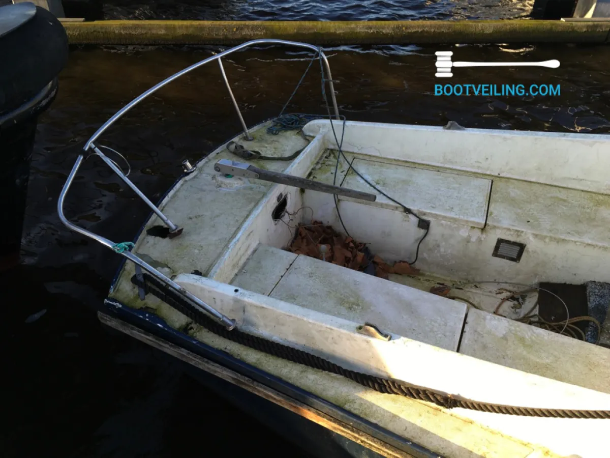 Polyester Budgetboat Grachtenboot Kajuitzeilboot